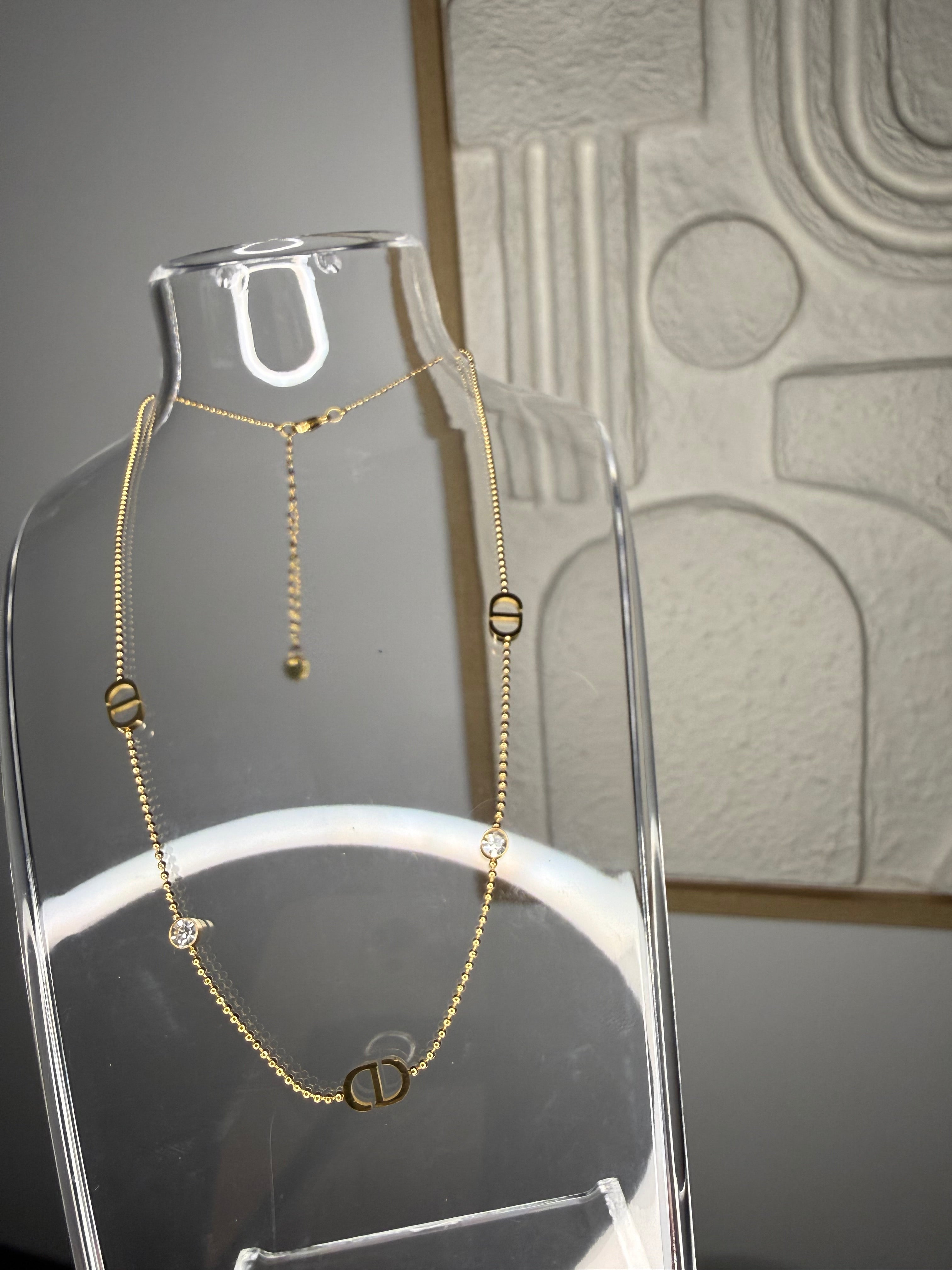 Collier « gabana »